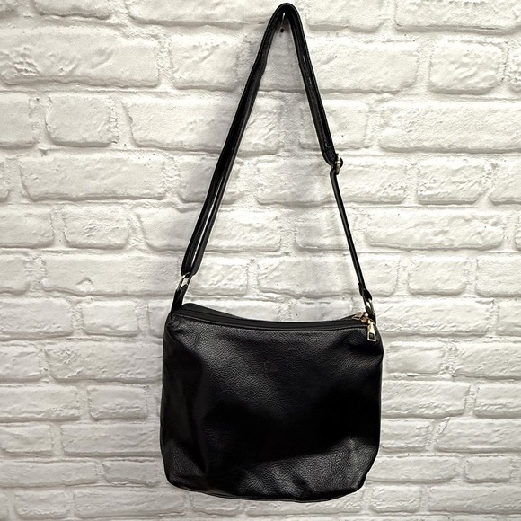 Beverly Hills Polo Club Black Leather Crossbody Bag Purse Handbag Multi Pockets - Picture 9 of 14